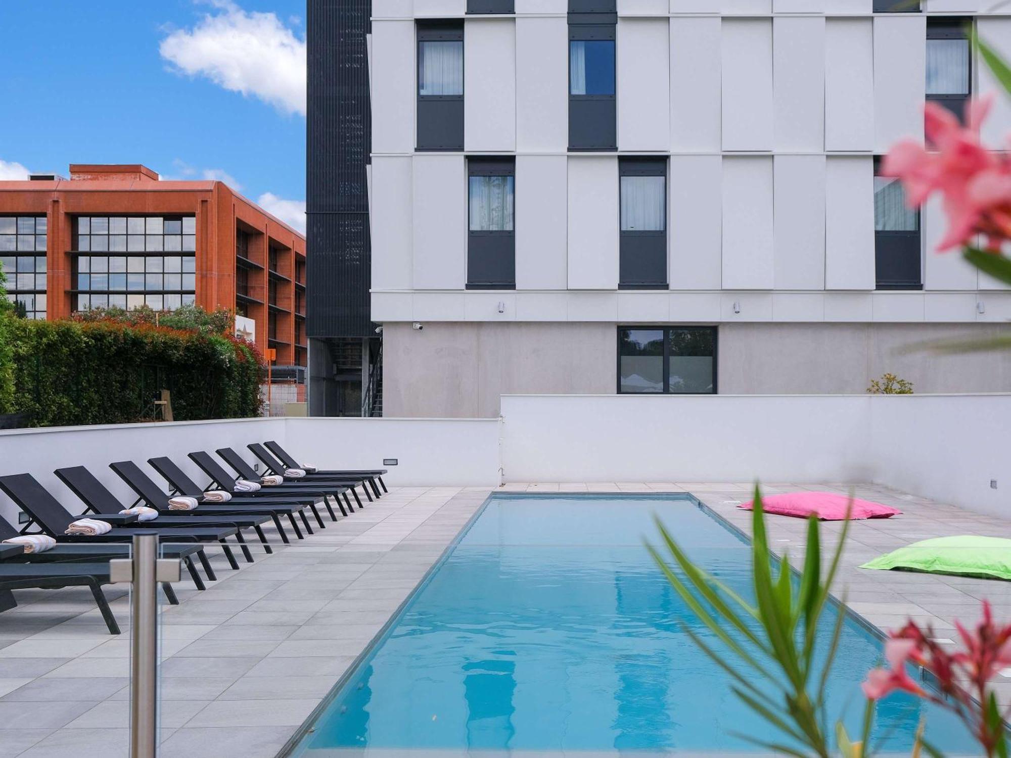 Ibis Styles Toulouse Labege Hotel Exterior foto